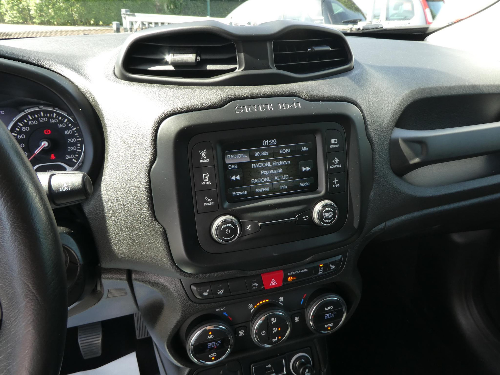 35000630-16.jpg