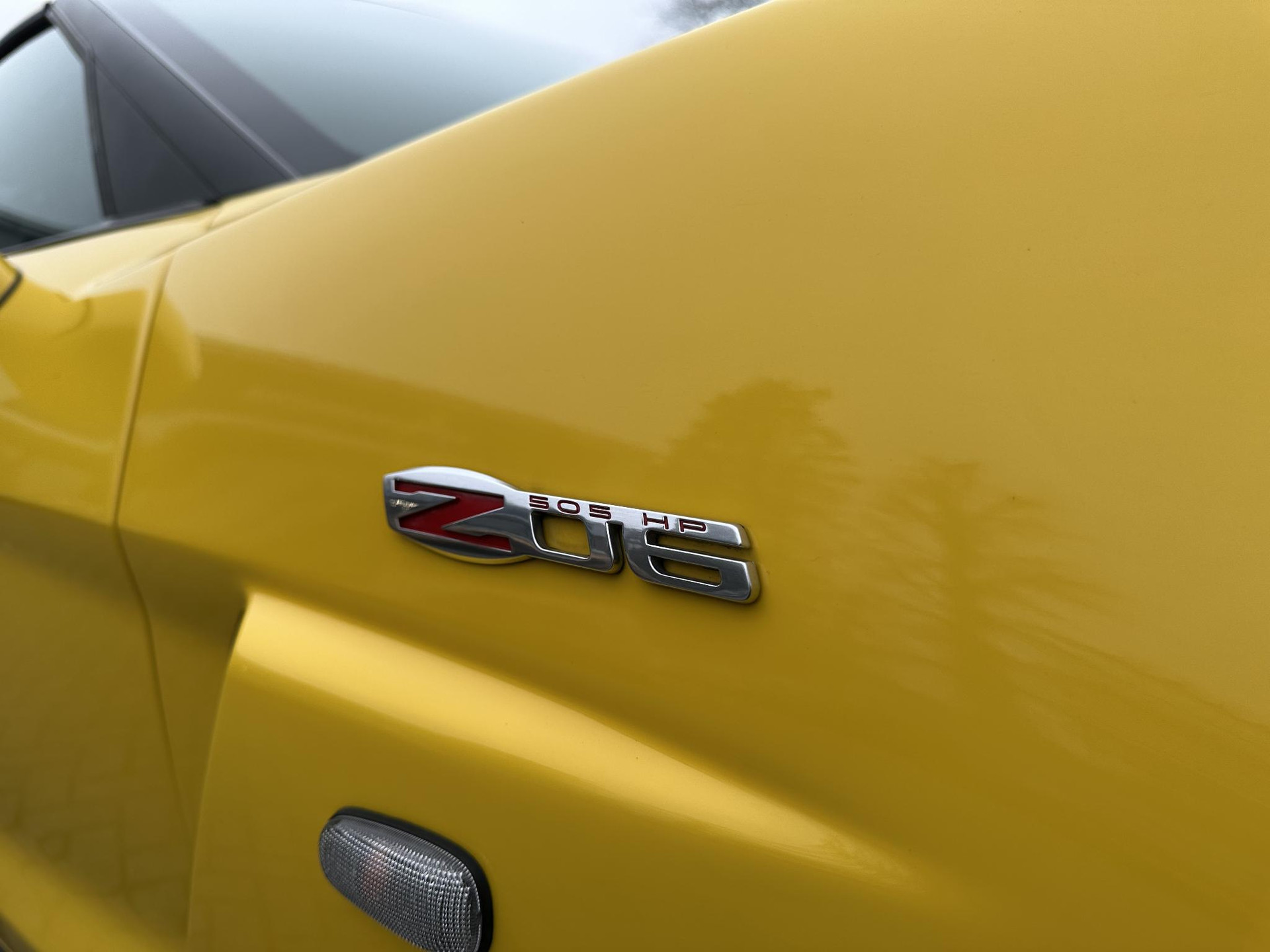 42468315-10.jpg