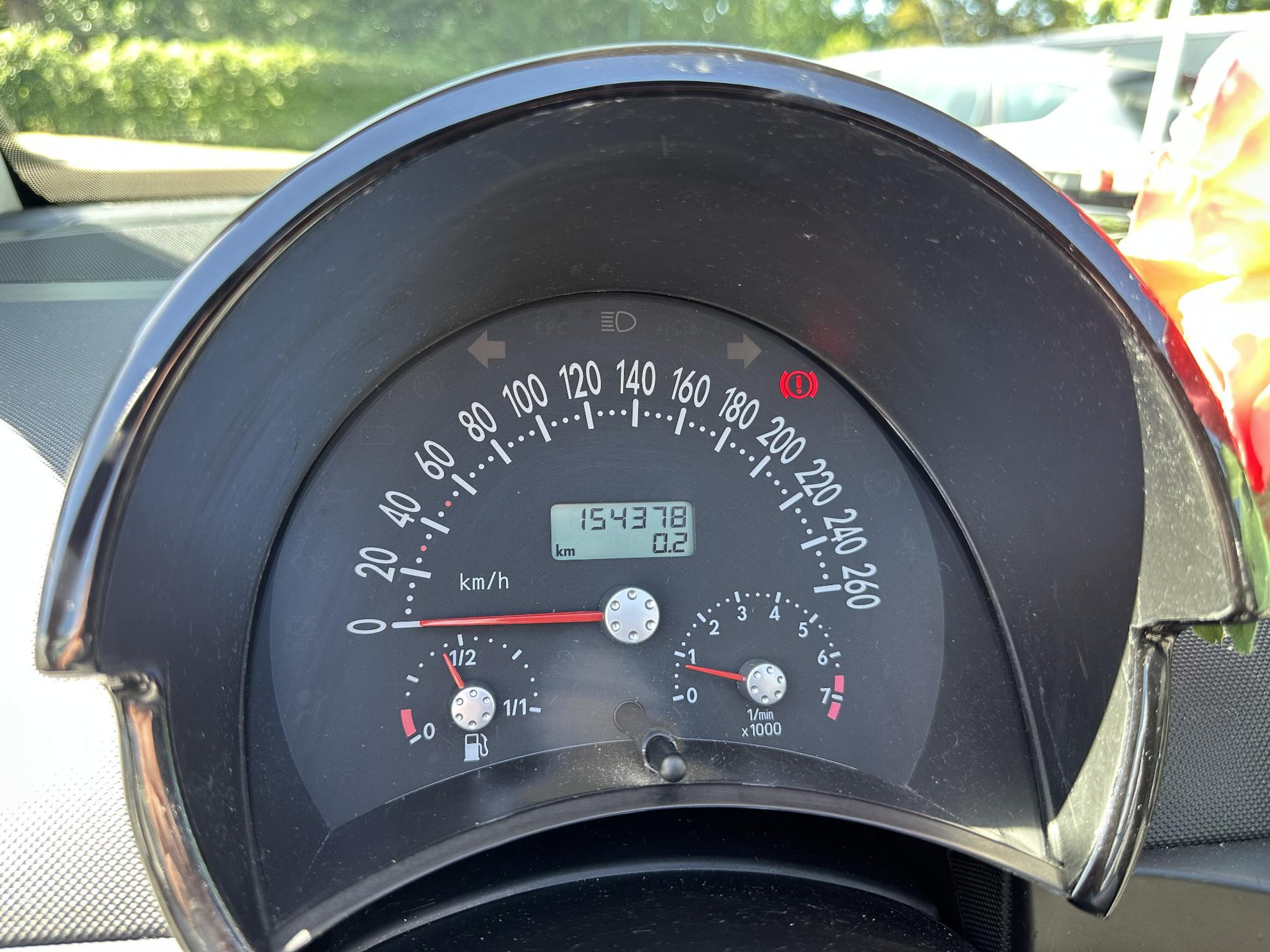 53695253-22.jpg